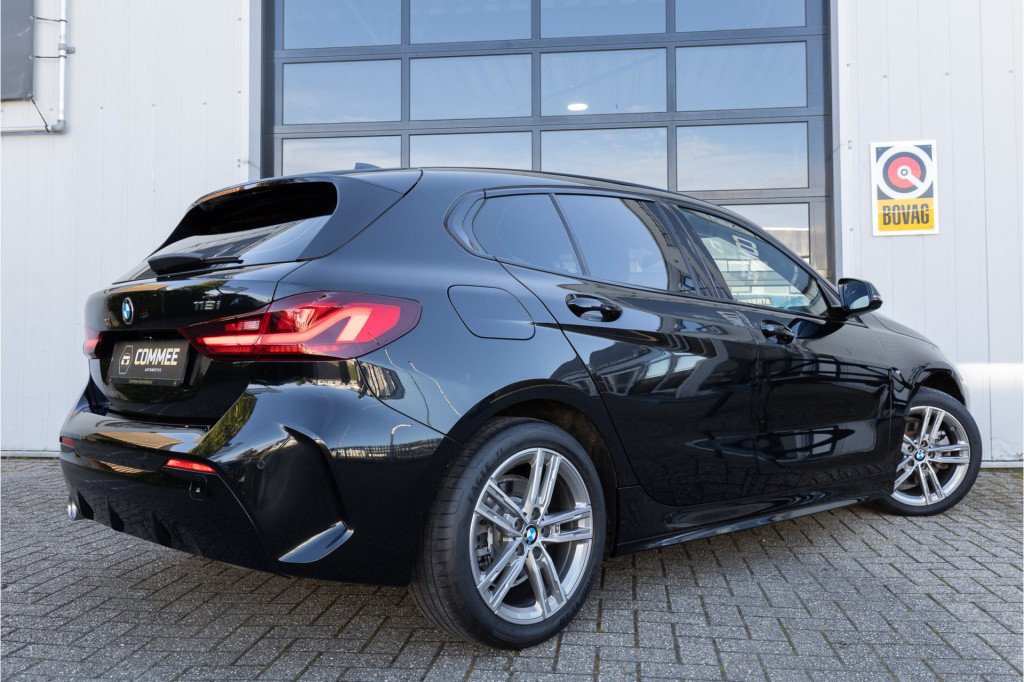 BMW 1 Serie 118i m sport ✅als nieuw! ✅pano✅btw✅dealeronderhouden✅1jaarbovag