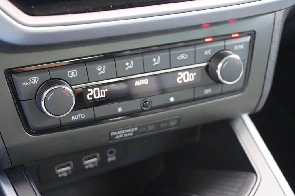 Seat Arona 1.0 tsi style business intense