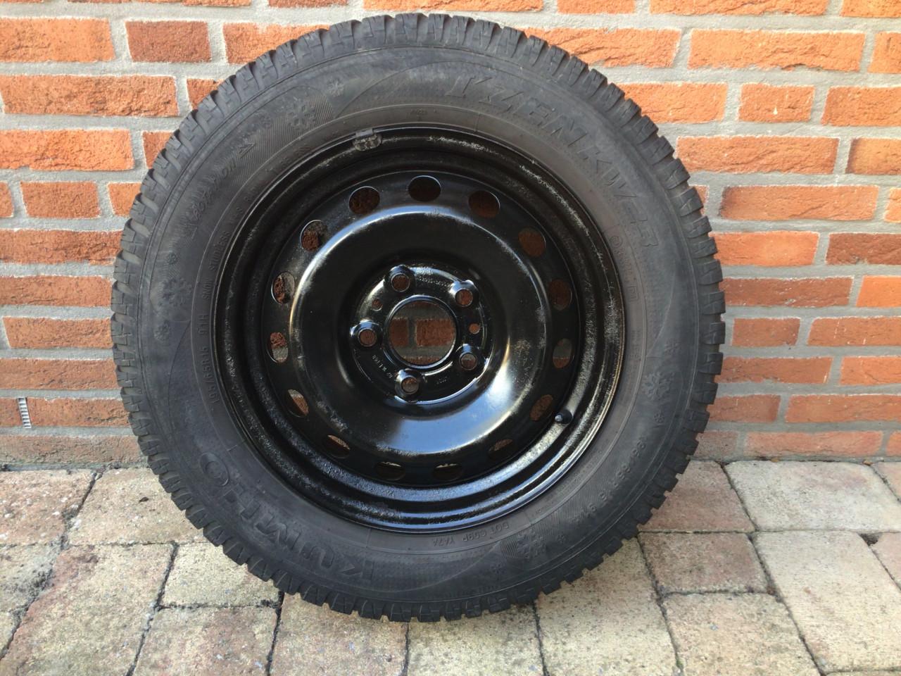 Autowielen met banden 195/65/15 Hyundai i30