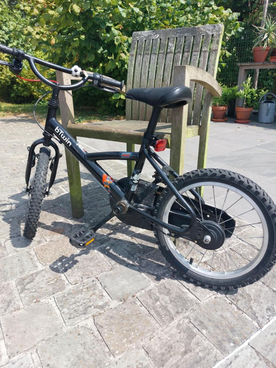 Cross fiets zwart bTwin 16 inch