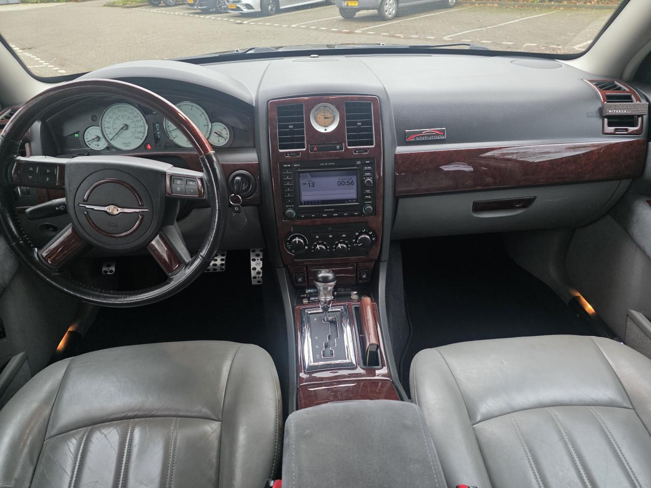 Zeer mooie Youngtimer Chrysler C300 3.5 ST V6 Automaat