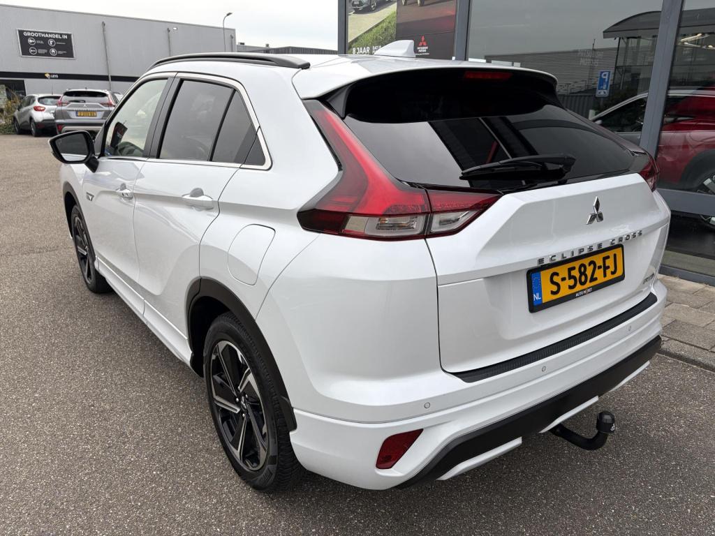 Mitsubishi Eclipse Cross 2.4 phev executive trekhaak|1500kg trekgewicht|5 j