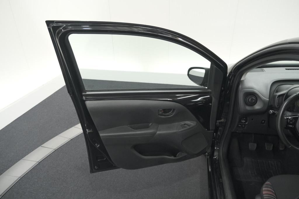 Citroen C1 1.0 vti feel | airco | bluetooth radio | getint glas | 5 deurs