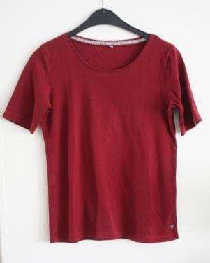 Rood tshirt maat s