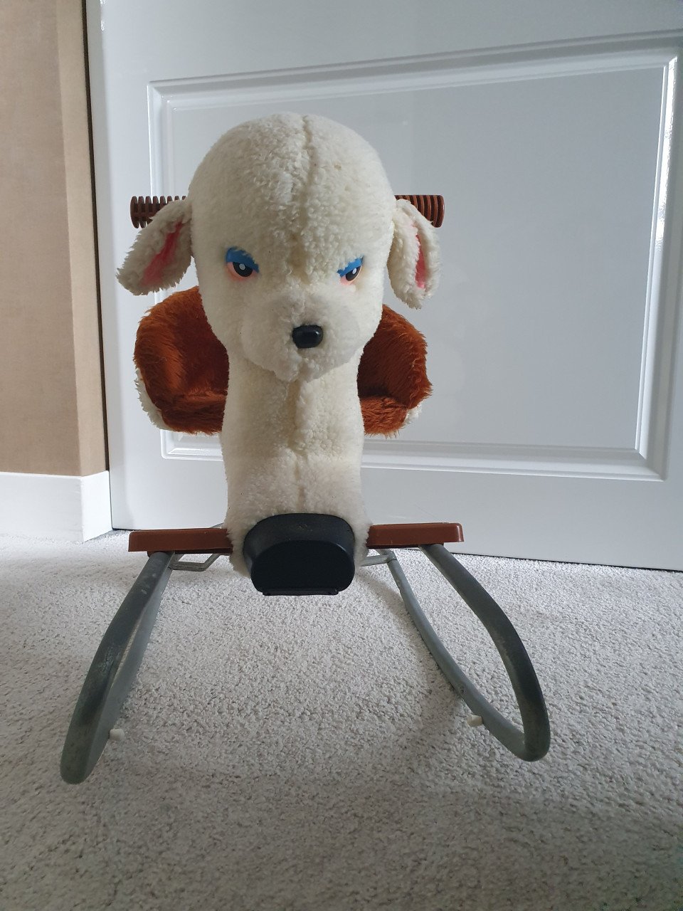 Hobbeldier, hobbelschaap, hobbelpaard