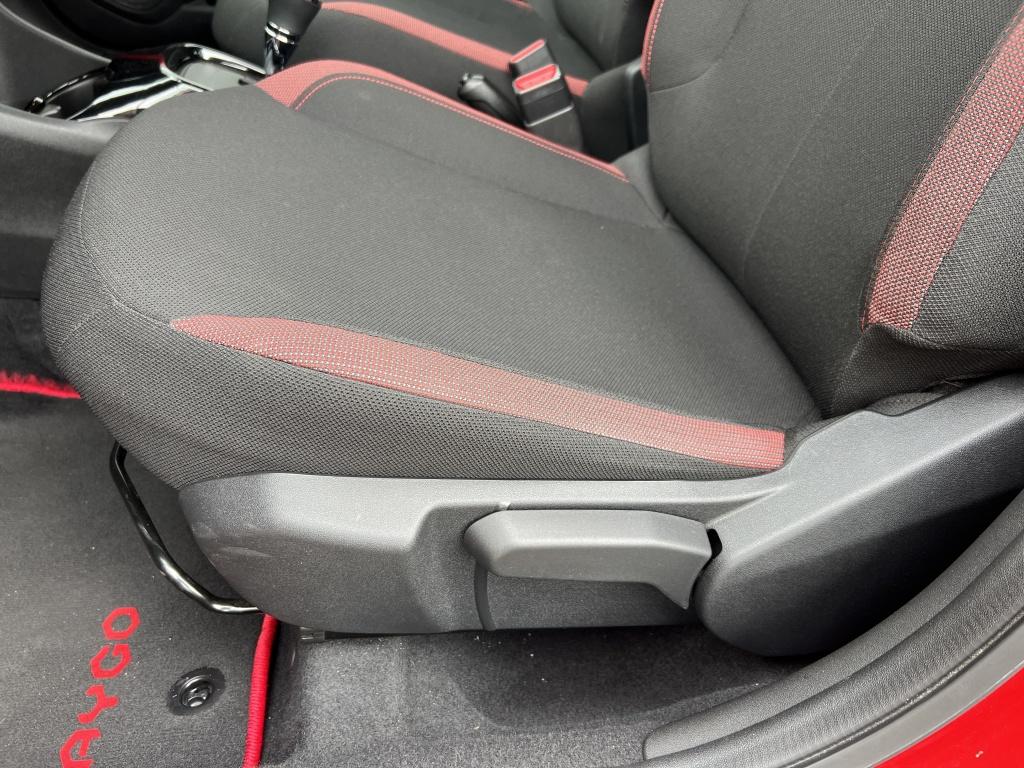 Toyota Aygo 1.0 vvt-i x-cite | nl auto | dealeronderhouden |