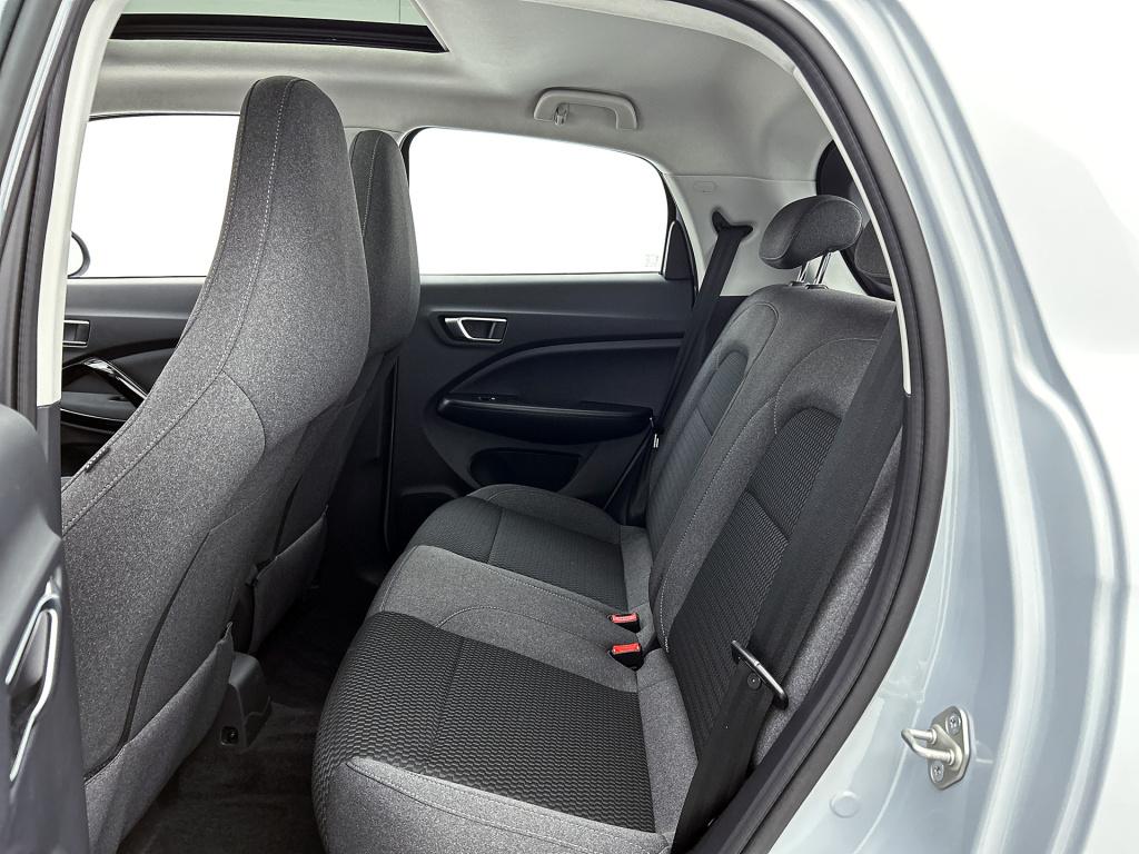 Leapmotor T03 design 37.3 kwh | adaptive cruise control | panoradak | camer