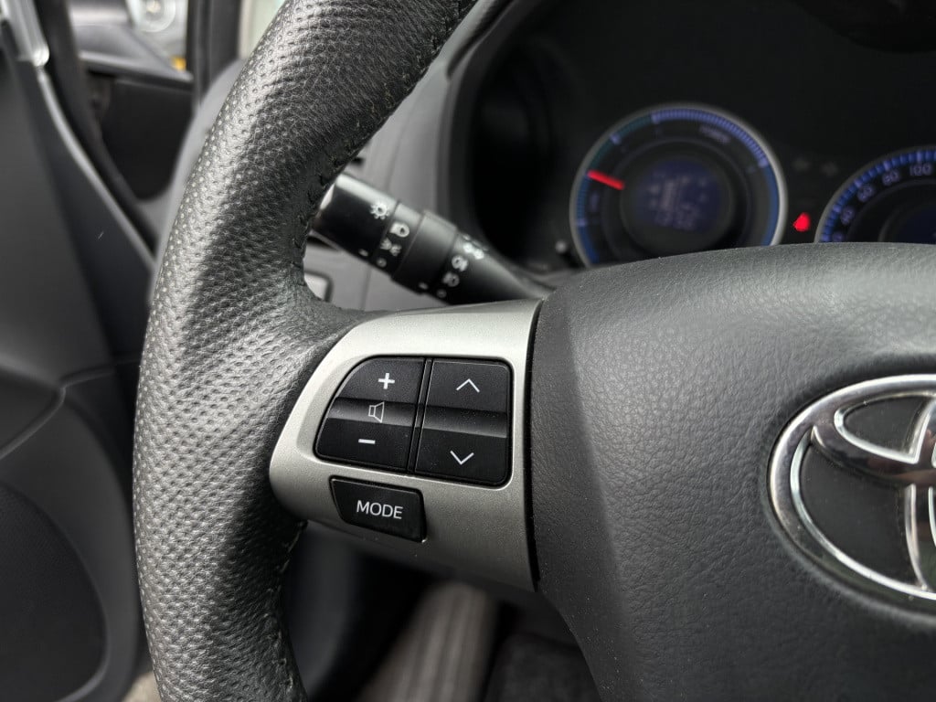 Toyota Auris automaat 1.8 full hybrid aspiration