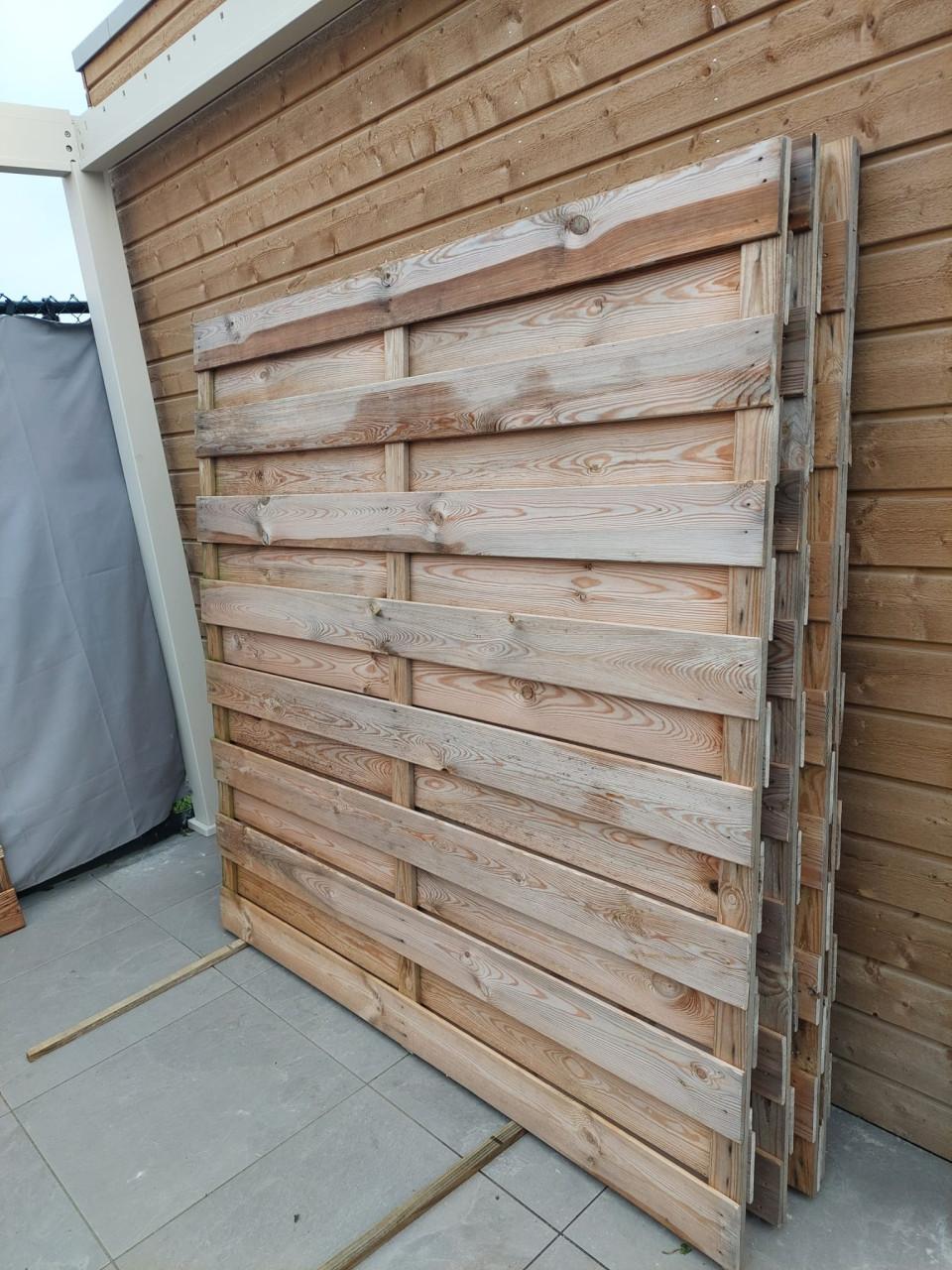 Houten schuttingdelen
