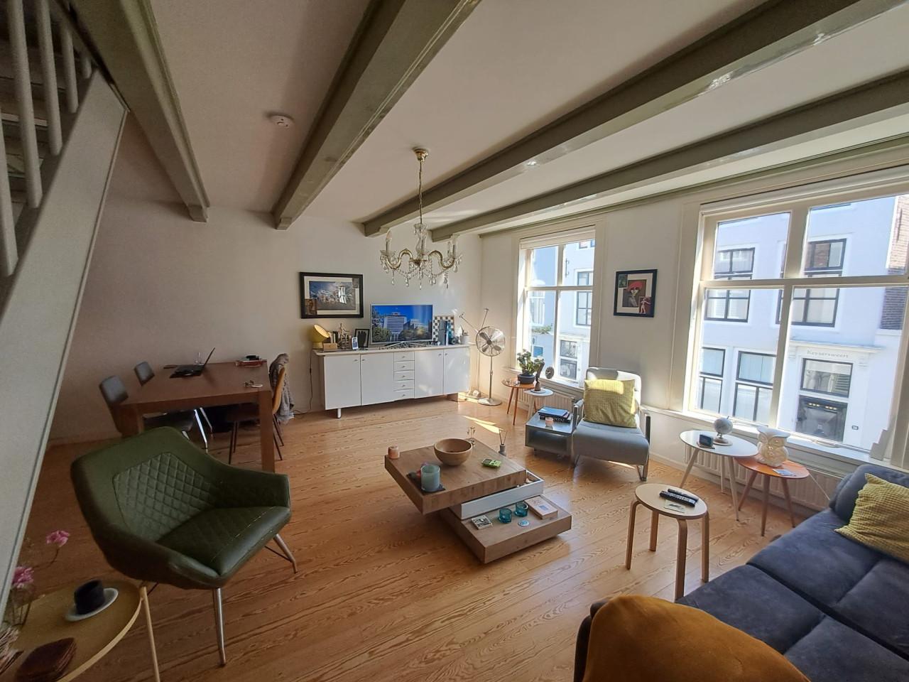 Sfeervol gemeubileerd appartement in centrum Middelburg.