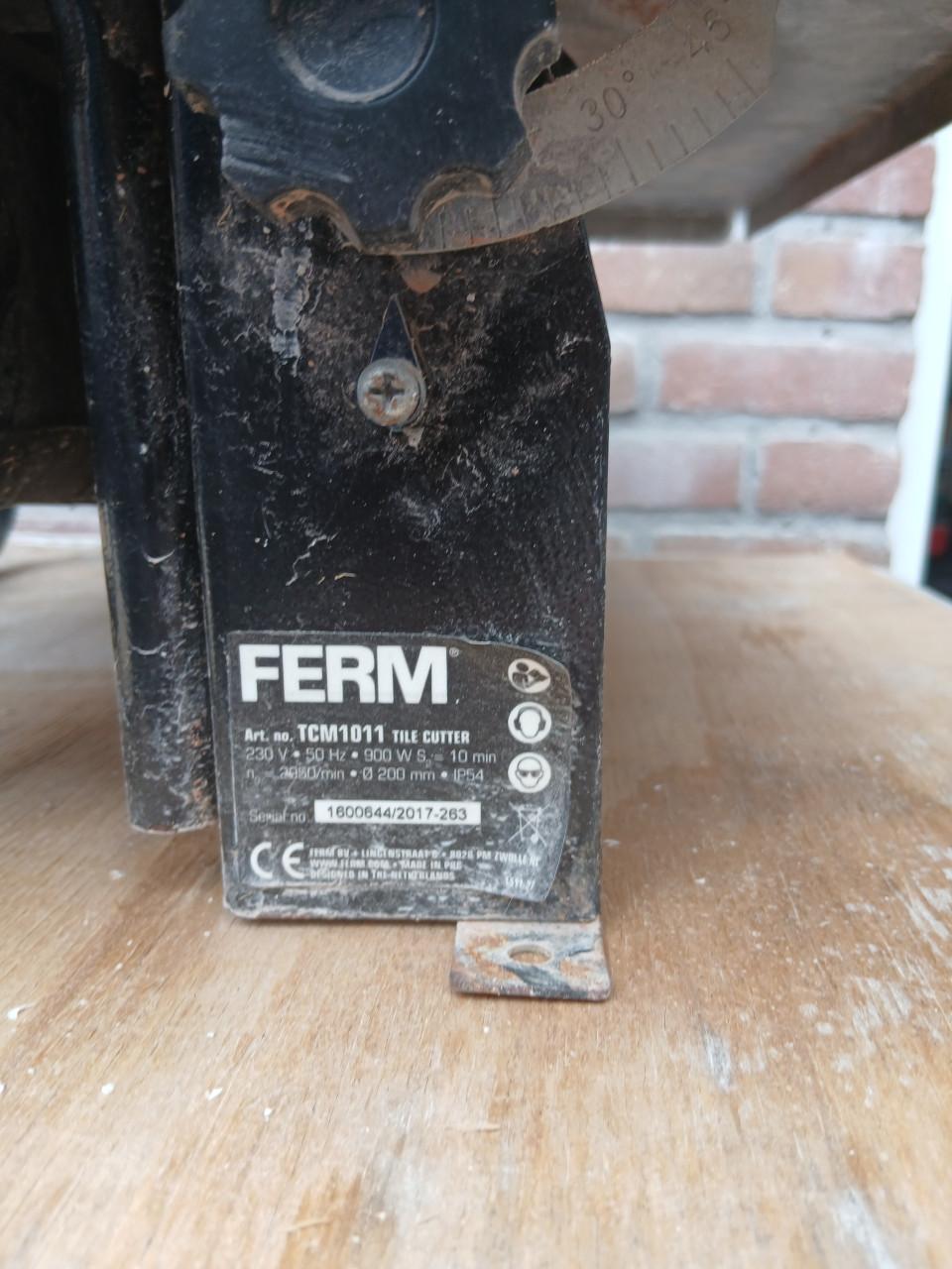 Tegelsnijder tafelmodel merk Ferm
