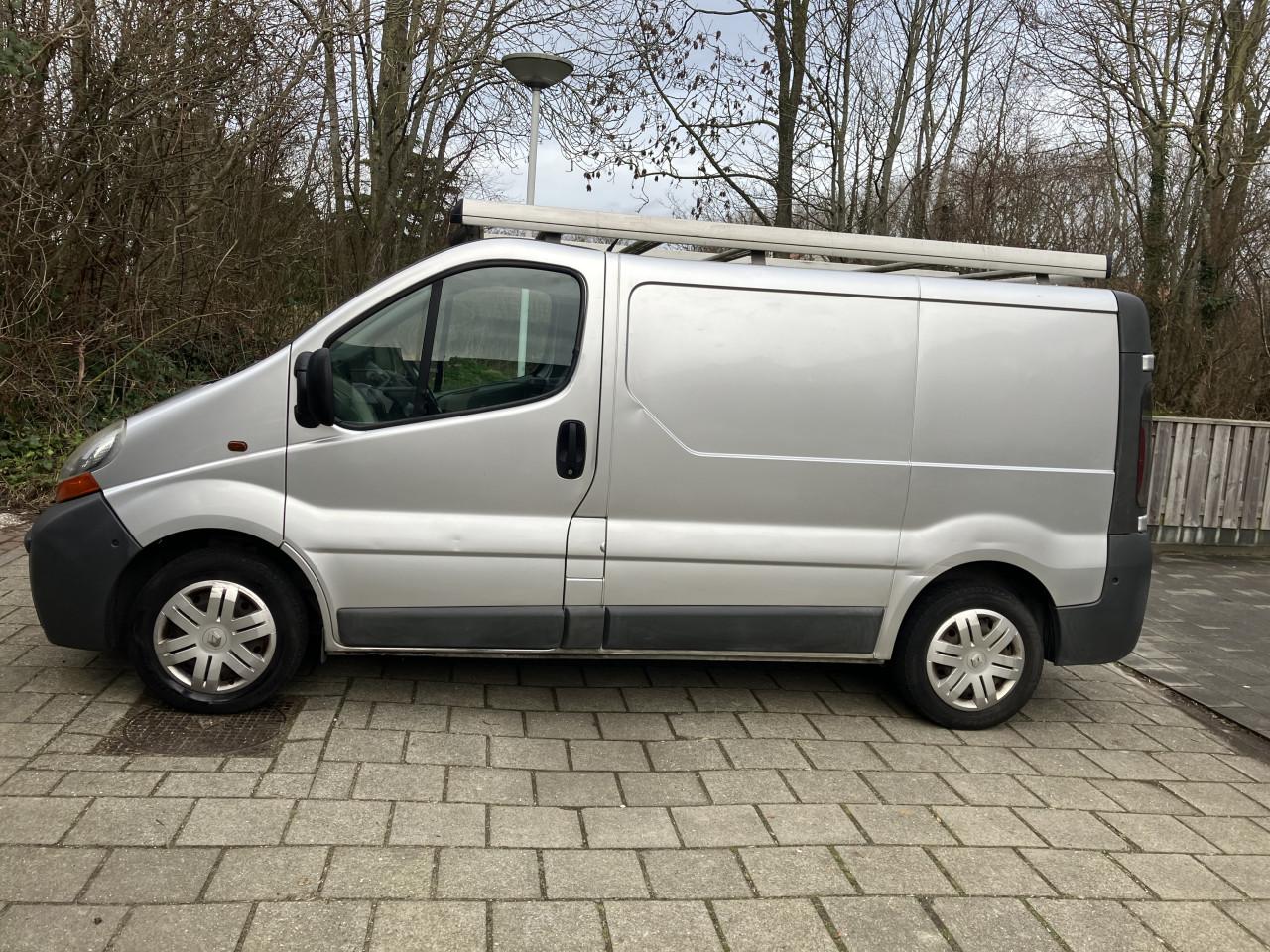Renault Trafic 1000 1.9 DCI 82 L1 H1