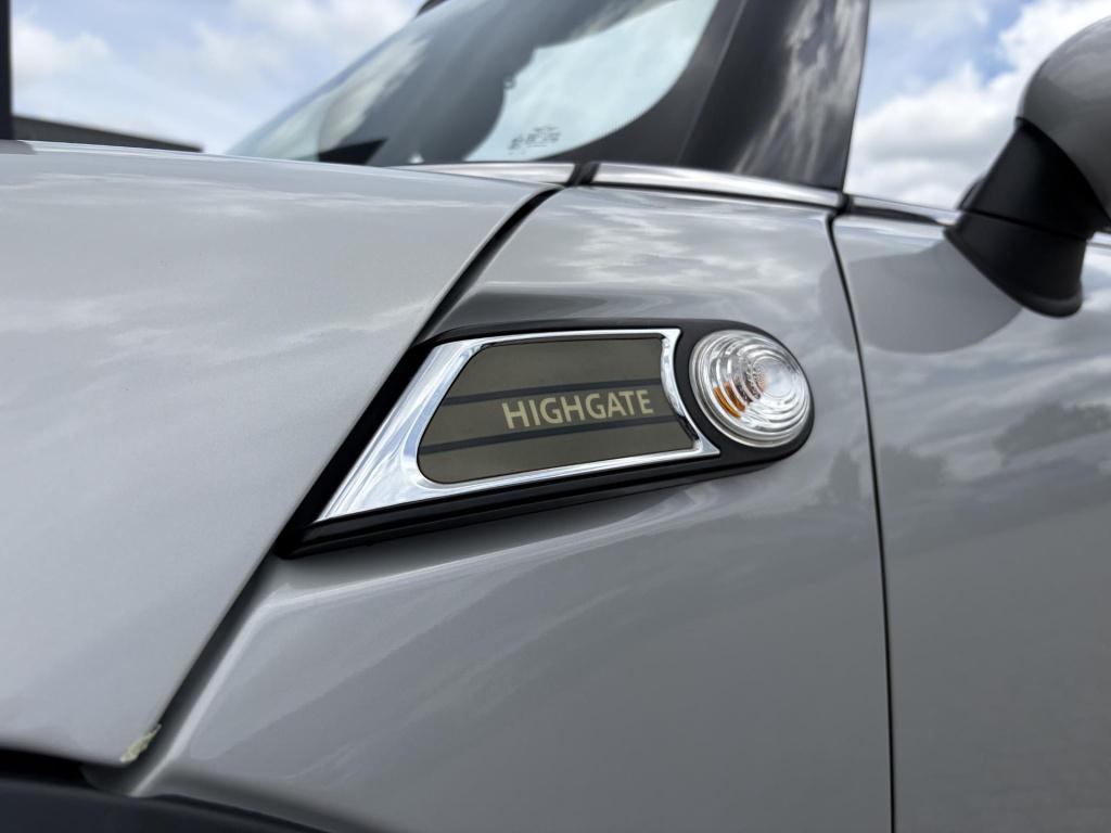 Mini Cooper Cabrio 1.6 highgate, nl-auto!