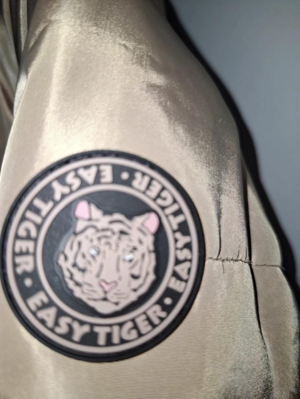 Easy Tiger ja maat - 122/128