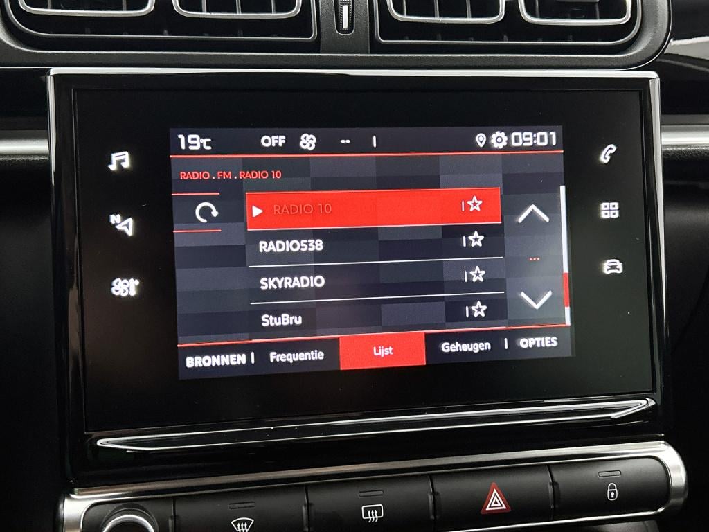 Citroen C3 83 pk shine | rijklaar | stoelverwarming | parkeerhulp | apple c