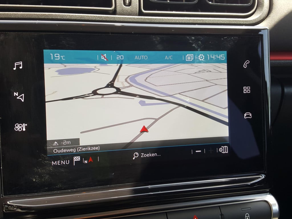 Citroen C3 1.2 puretech 83pk s&s c-series trekhaak | navigatie | cruise & c