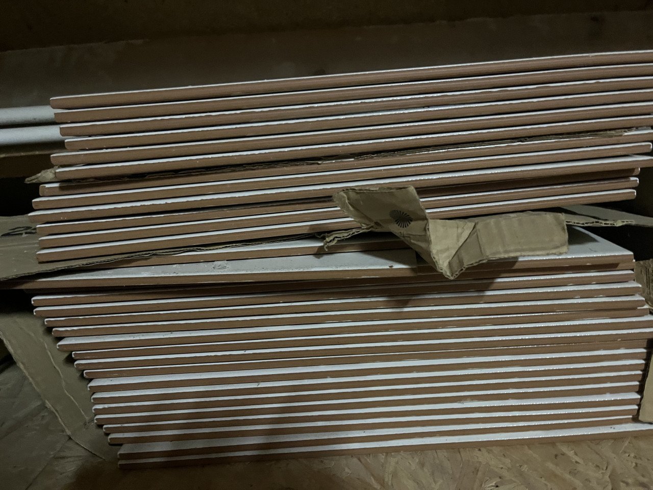 Wandtegels 25x40 wit glans, zie ook mijn adv Mosa tegels 10x10