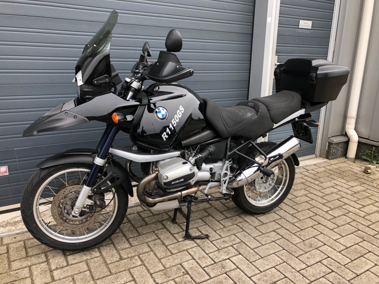 BMW R1150GS uit 2002 met ABS en slechts 63dkm, topkoffer, rijklaar €3750,-