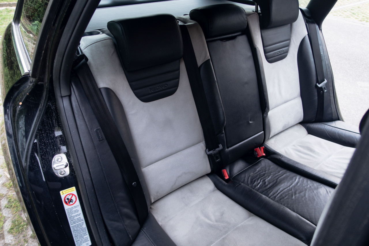 Audi S4 Avant V8 Handbak 2005 Zwart - Milltek - Youngtimer