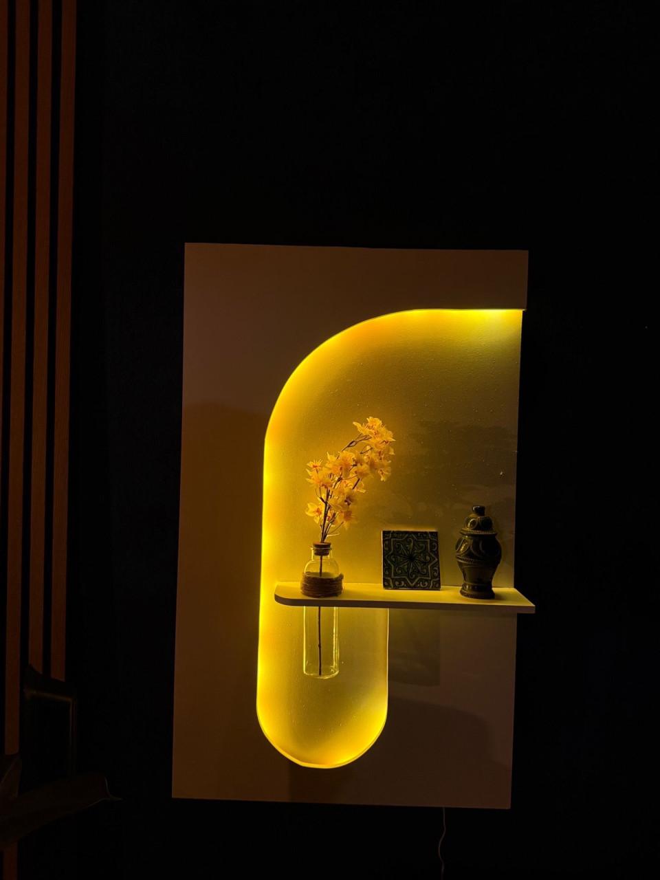 Japandi Bloomwall Art – Wanddecoratie met LED (handgemaakt)