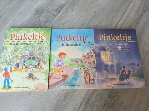 Pinkeltje  - In Madurodam  - En zijn vriendjes  - En de flonkersteen