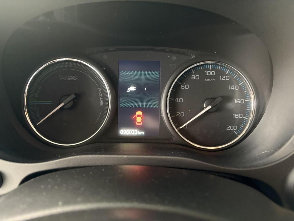 Mitsubishi Outlander 2.0 phev instyle+ mooie staat|lage km stand|