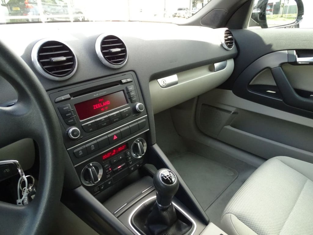 Audi A3 cabriolet 1.2 tfsi s-edition | bose | pdc | stoelverwarming