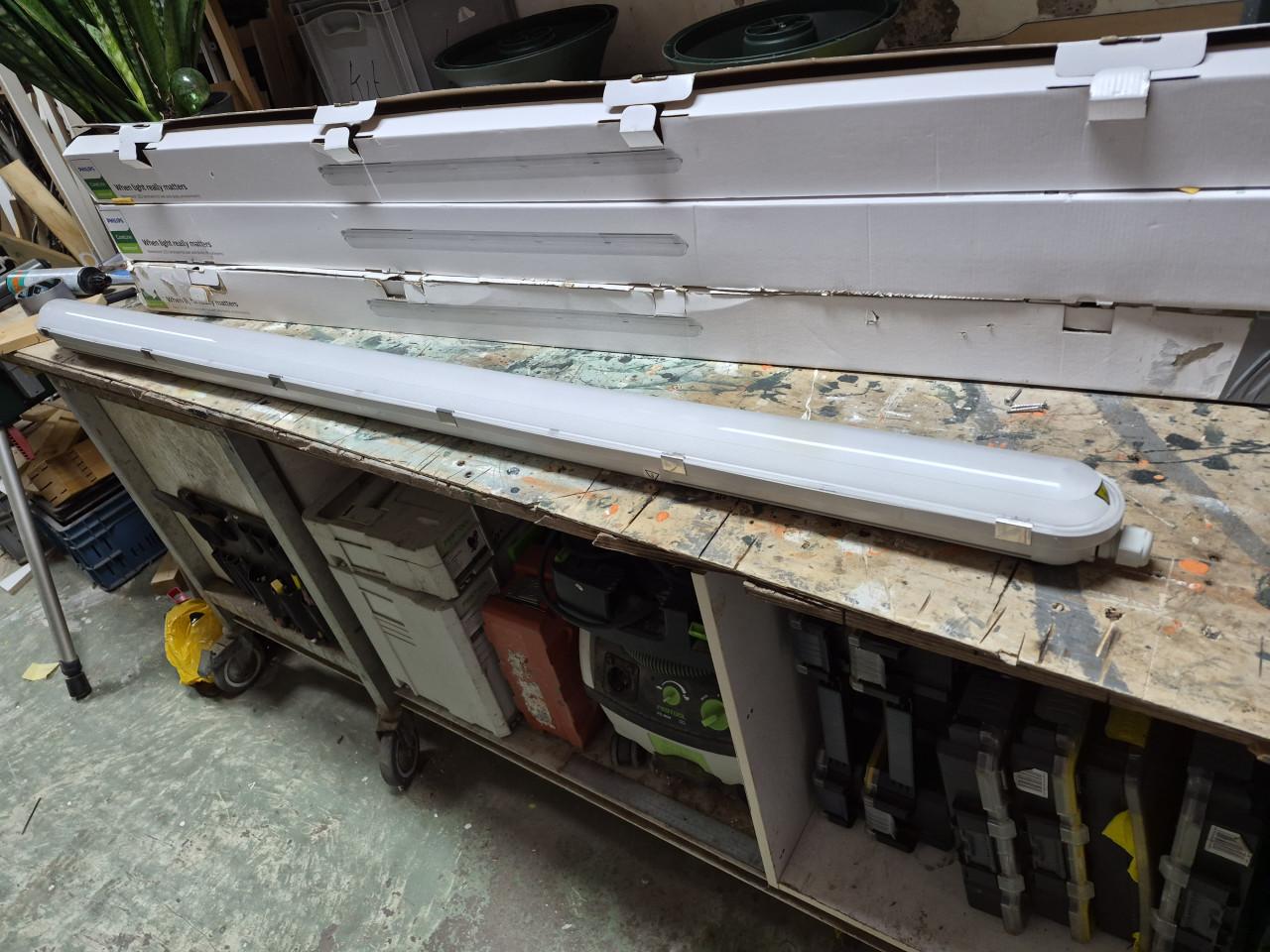 Philips waterdichte Led Tl Balk nieuw  3 stuks