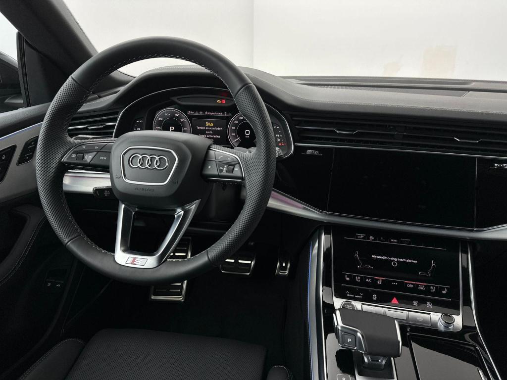 Audi Q8 55 tfsi e quattro pro line s