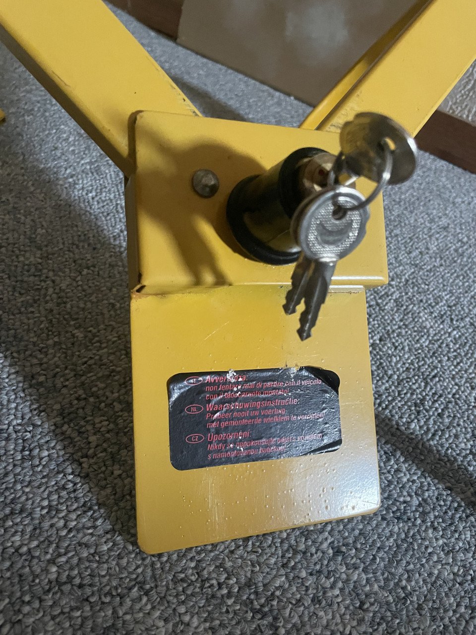 Wielklem voor caravan, aanhanger of auto
