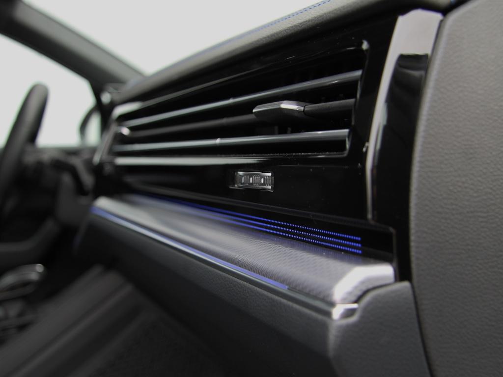 Volkswagen Touareg r 3.0 tsi ehybrid 462pk | full option