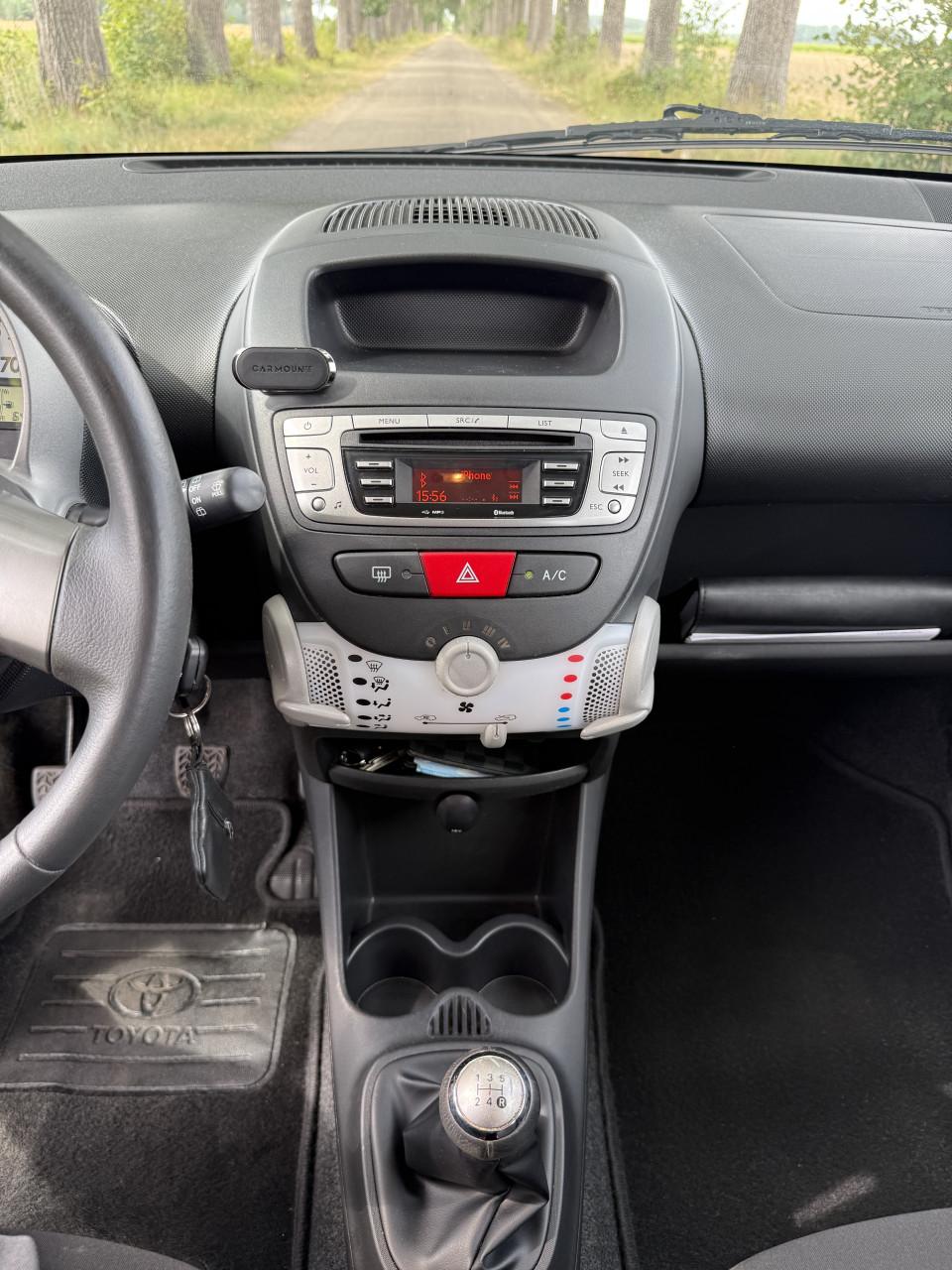 Toyota Aygo 1.0 Aspiration | 64000 km NAP | Airco | Facelift 2012