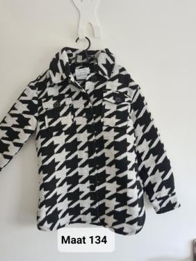 Zwart-wit pied de poule jas / overshirt van Primark  Mt 134