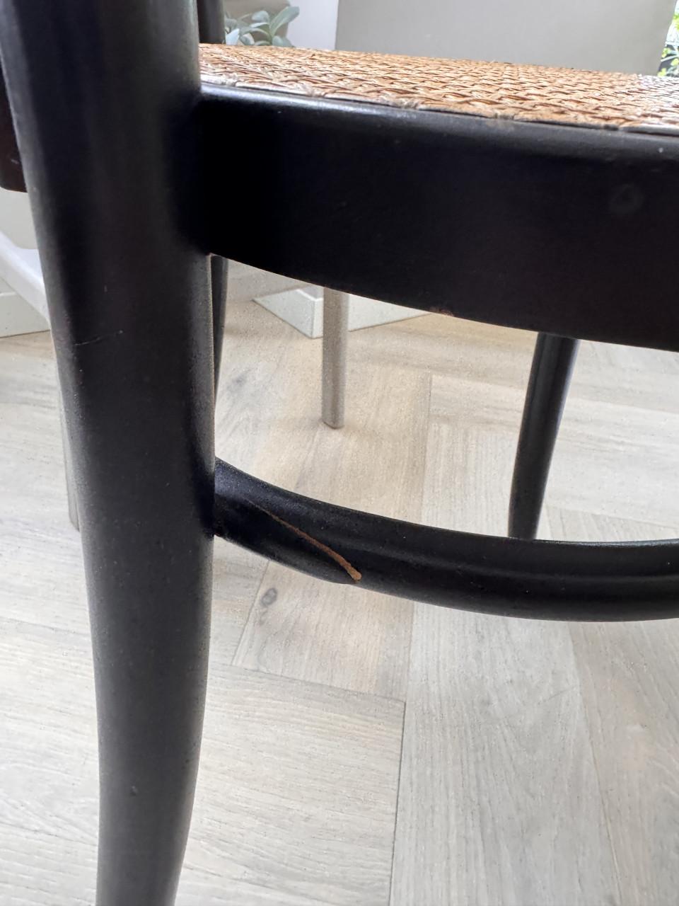 Gratis stoelen 5 stuks