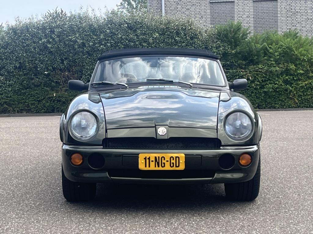 MG Onbekend rv8 4.0 v8