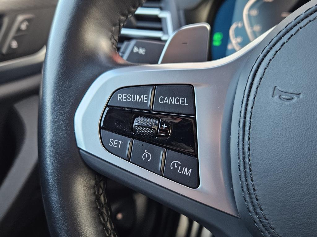 BMW X3 xdrive30e high executive m-sport | pano | head-up