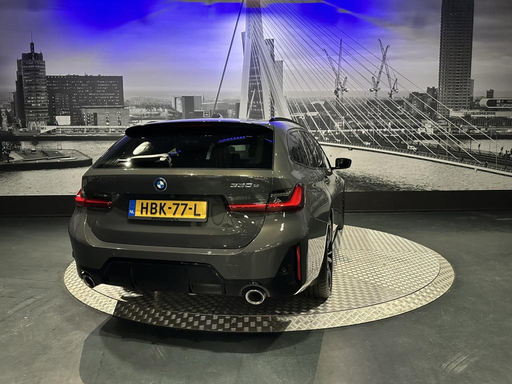 BMW 3-serie touring 330e *dravitgrau*pano*hud*trekhaak*