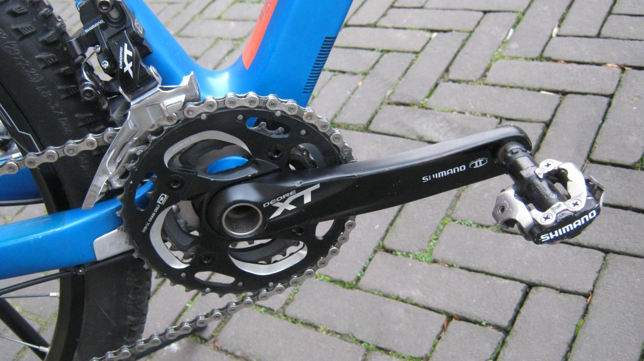 TE KOOP CUBE REACTION  29 ER CARBON  ROND 200 KM OP GEFIETST VOOR 500 EURO