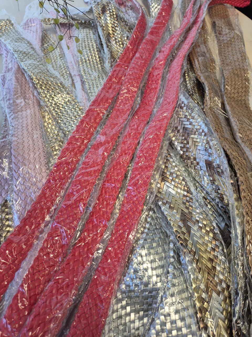 Partij van 20 gevlochten riemen - nieuw