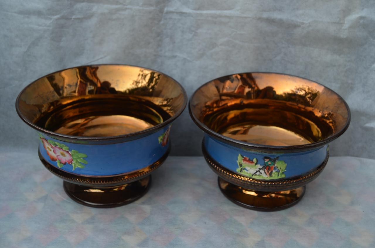 2 Goudsteen kommen Staffordshire ong. 1850 + theepot