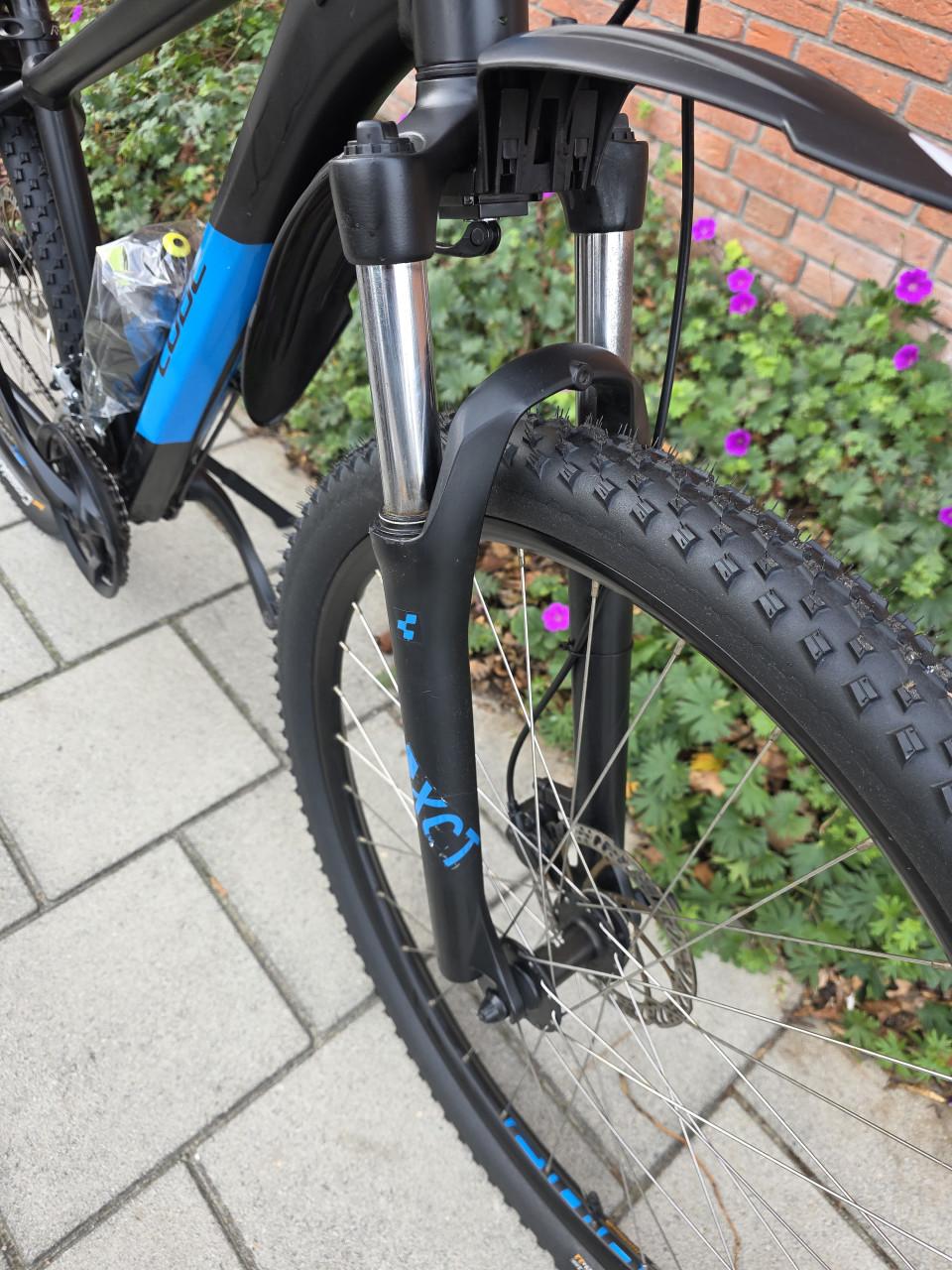 CUBE | AIM PRO | 29 INCH | FRAME 42 CM | 3X8V | NETTE STAAT!