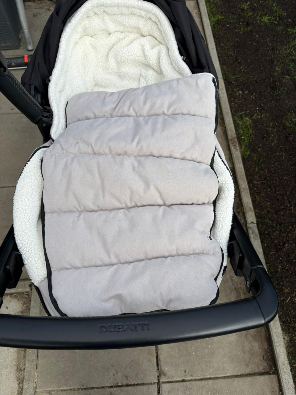 Dubatti two kinderwagen