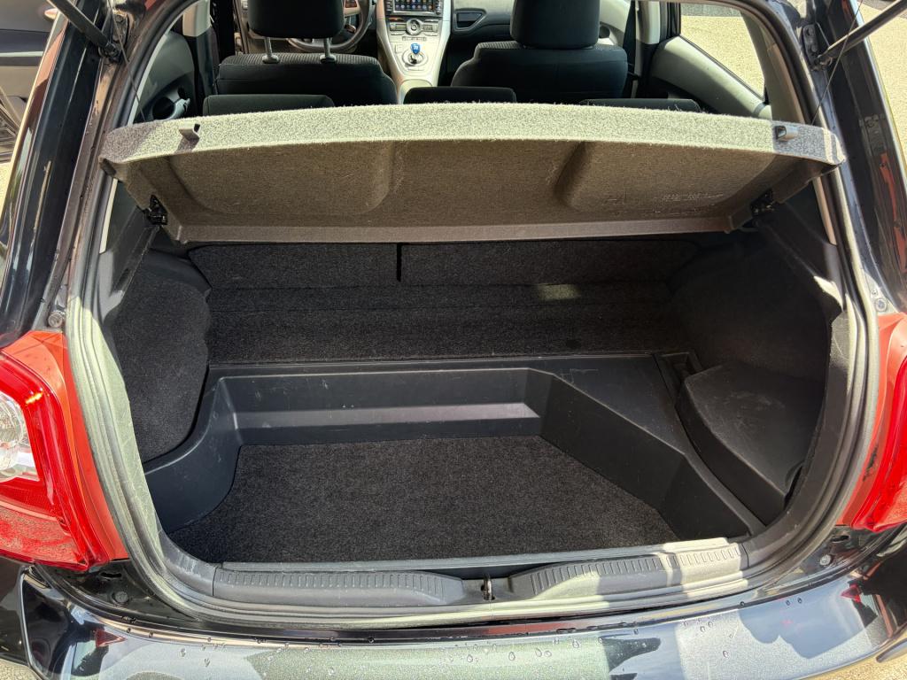 Toyota Auris 1.8 full hybrid dynamic