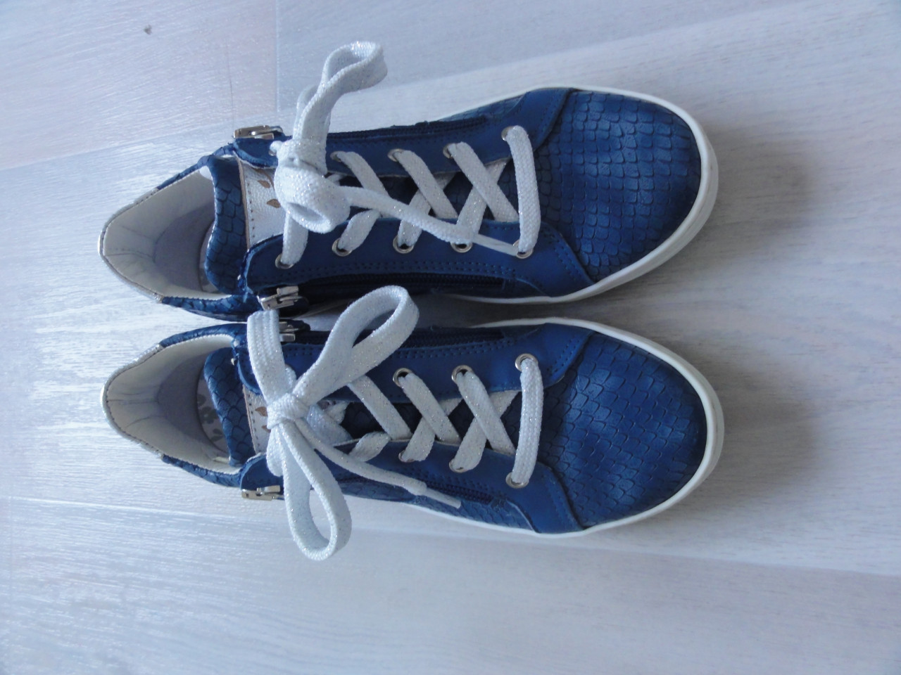 Develab leren sneakers blauw wit maat 33 NIEUW