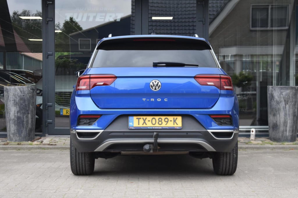 Volkswagen T-roc 1.0 tsi sport | virtual cockpit | trekhaak | camera | nap 