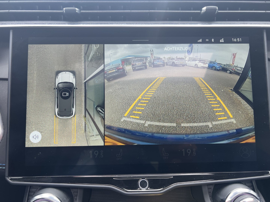 Lynk & Co 01 1.5 261pk plug in hybrid , pano dak , 360 gr camera , car play