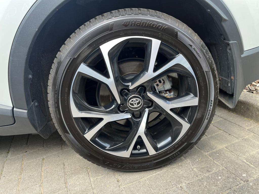 Toyota C-hr 1.8 hybrid style|jbl|rijklaar