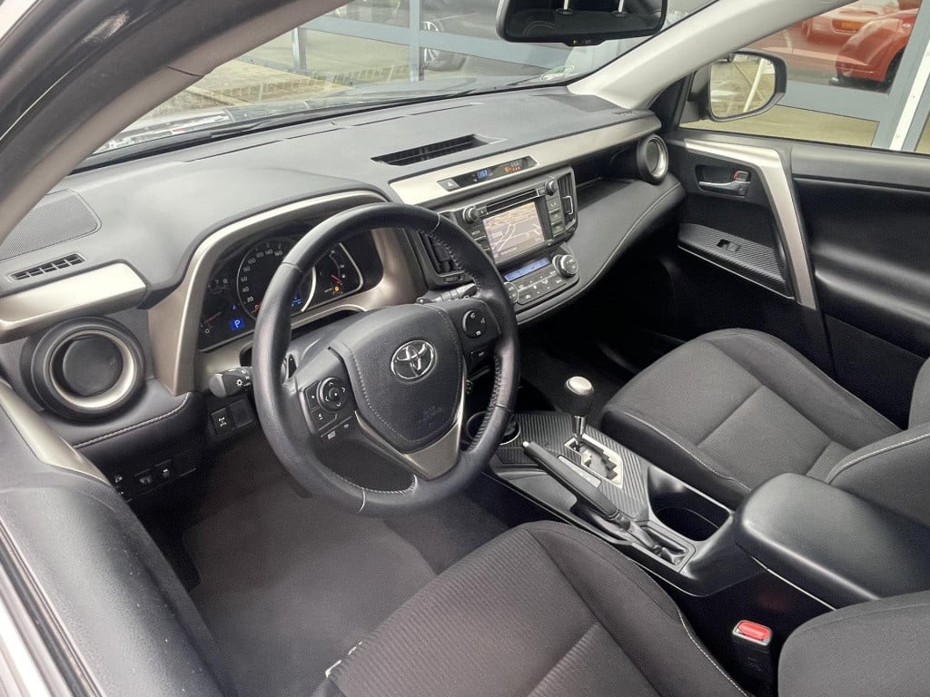 Toyota Rav4 2.0 dynamic 4wd