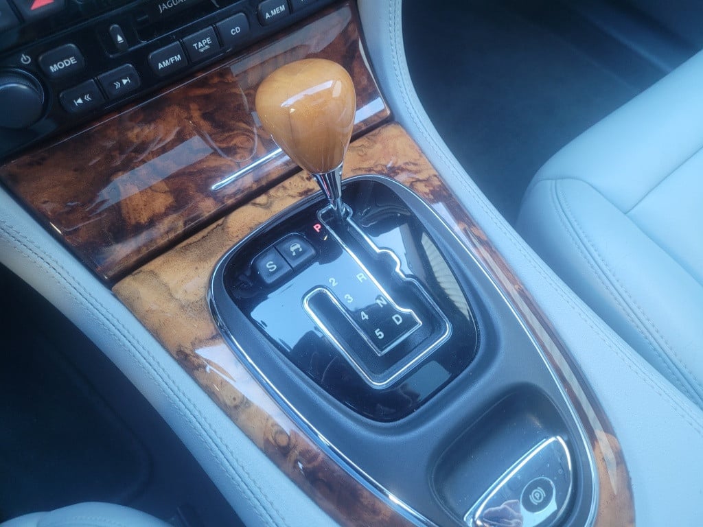 Jaguar Xj 3.0 v6 sport