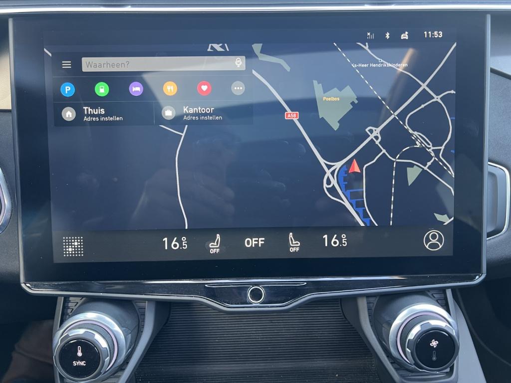 Lynk & Co 01 1.5td 261pk plug in hybrid black edition , pano dak , 360gr ca